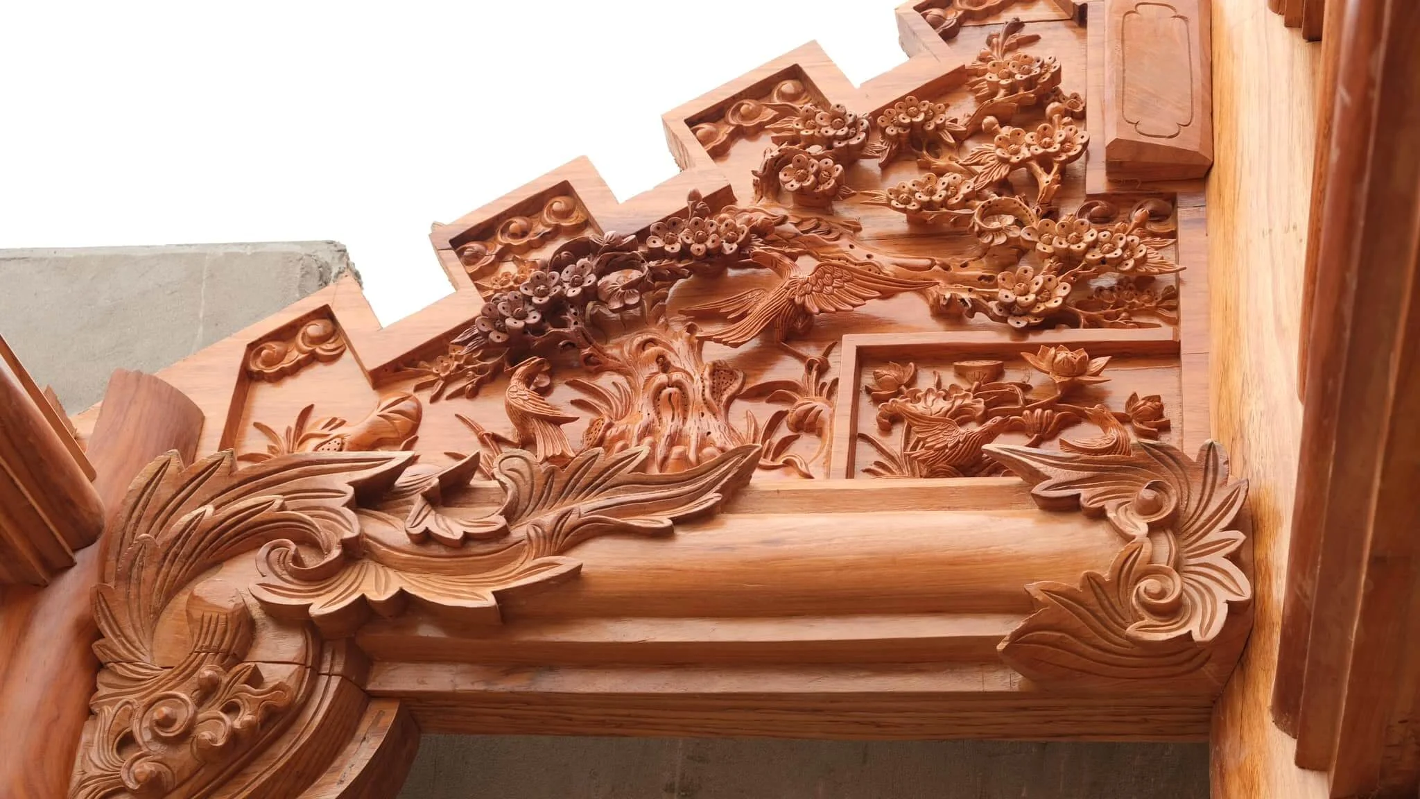 Nghệ thuật chạm khắc – Linh hồn của kiến trúc gỗ cổ truyền