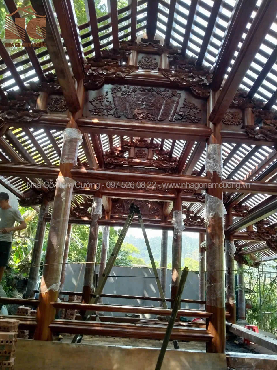 lap-dung-nha-go-4-vi-3-gian-20-cot-tai-yen-tu-quang-ninh-13