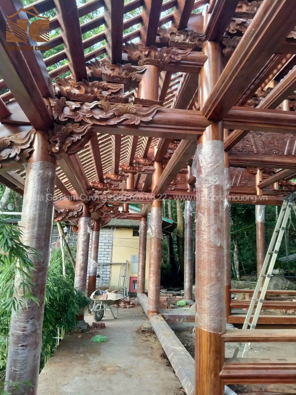 lap-dung-nha-go-4-vi-3-gian-20-cot-tai-yen-tu-quang-ninh-14