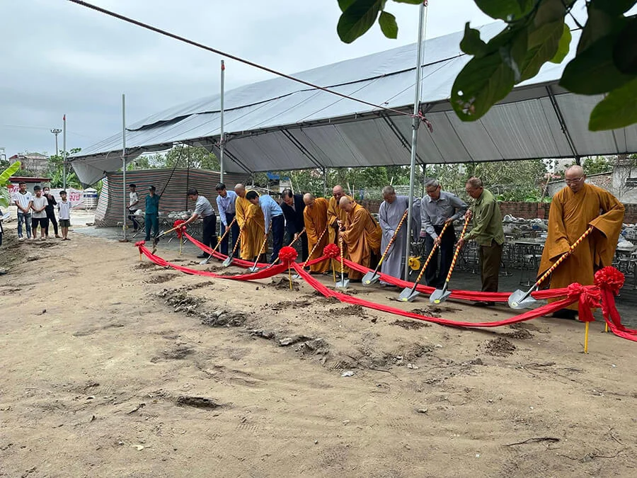 le-dong-tho-trung-tu-chua-hung-phuc-thanh-ha-hai-duong-3