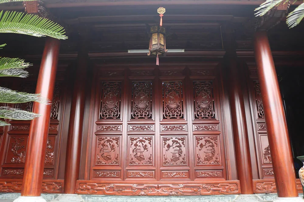 nha-go-5-gian-2-chai-13