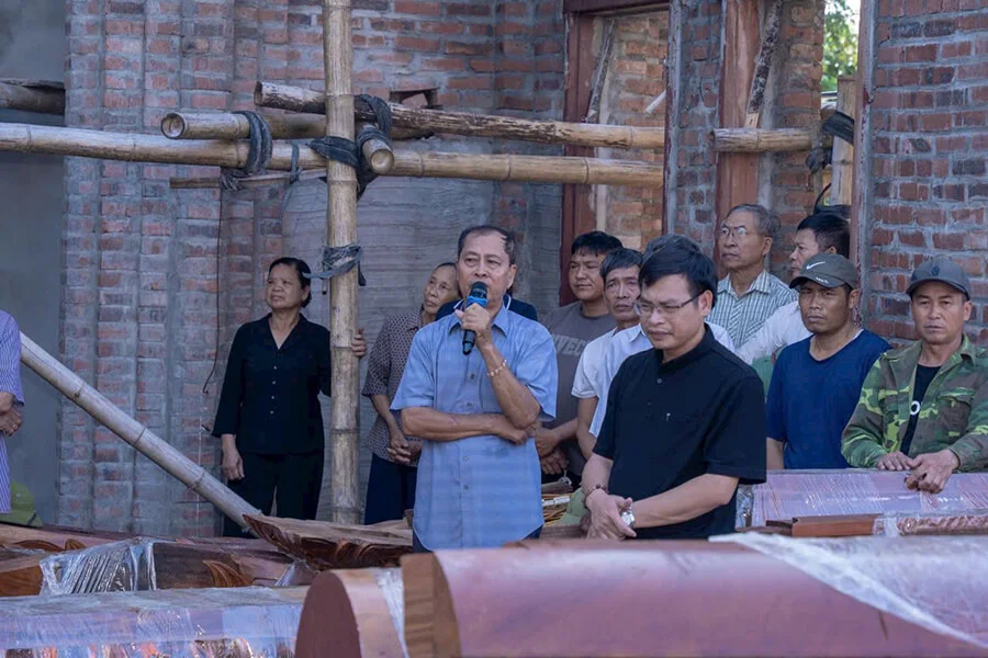 sieu-cong-trinh-nha-tho-giao-xu-quan-lieu-dau-an-kien-truc-va-duc-tin-tai-nghia-hung-nam-dinh-14