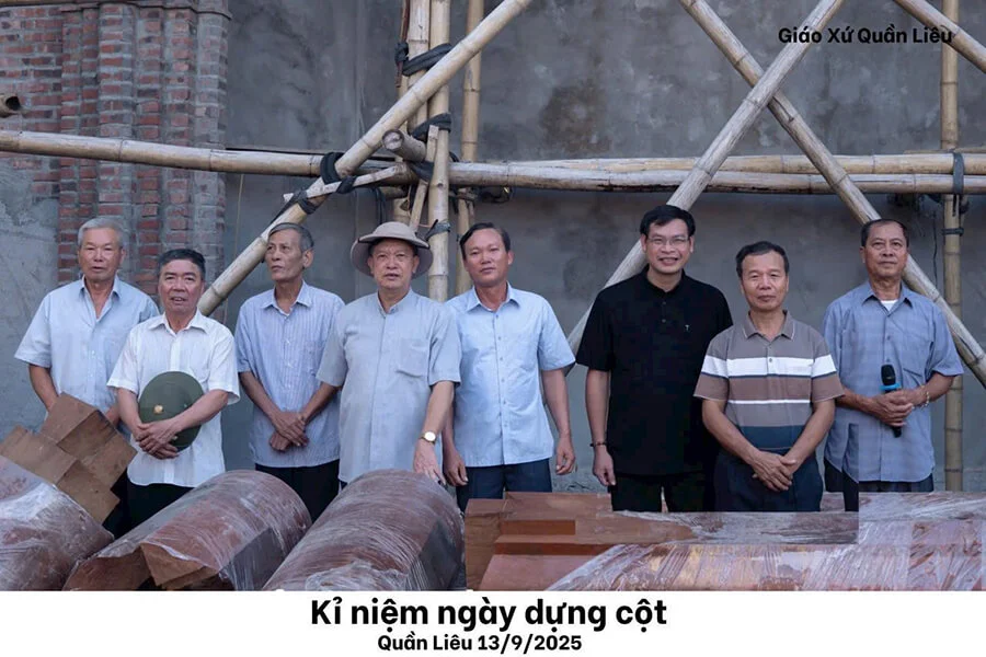 sieu-cong-trinh-nha-tho-giao-xu-quan-lieu-dau-an-kien-truc-va-duc-tin-tai-nghia-hung-nam-dinh-16