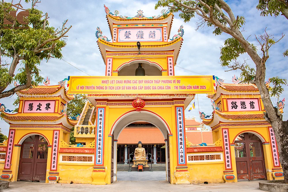 sieu-du-an-chua-con-kiet-tac-kien-truc-tam-linh-tai-thi-tran-con-hai-hau-nam-dinh