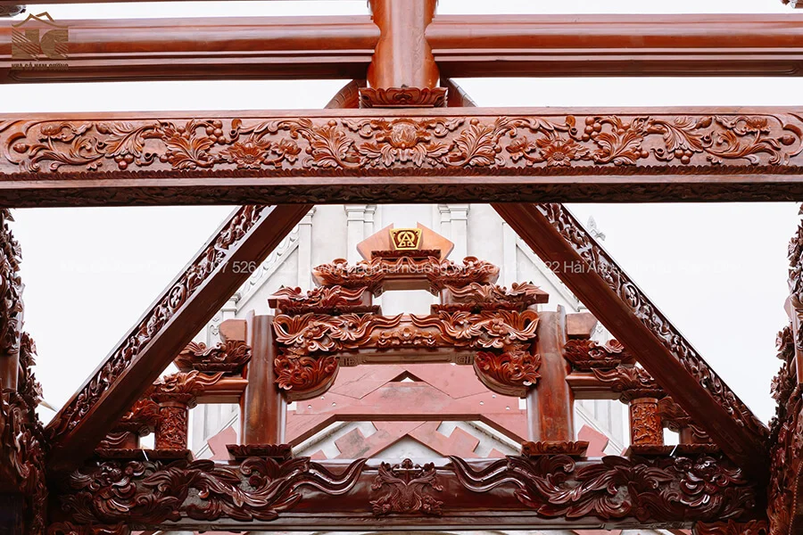 thanh-le-mung-kinh-duc-me-man-coi-lam-phep-dat-long-cot-nha-tho-giao-xu-quan-lieu-30