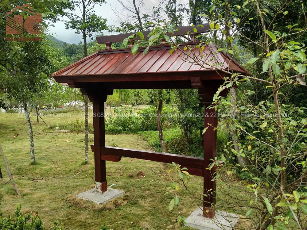 thiet-ke-thi-cong-bien-bao-hien-thi-thong-tin-tai-yen-tu-quang-ninh-4