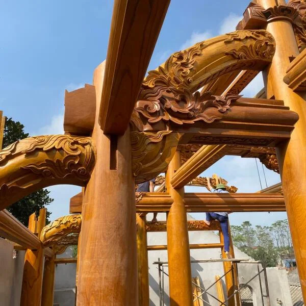 Lắp dựng nhà gỗ 5 gian thông hiên - Kết hợp gỗ Mít và gỗ Xoan tại Hà Nội