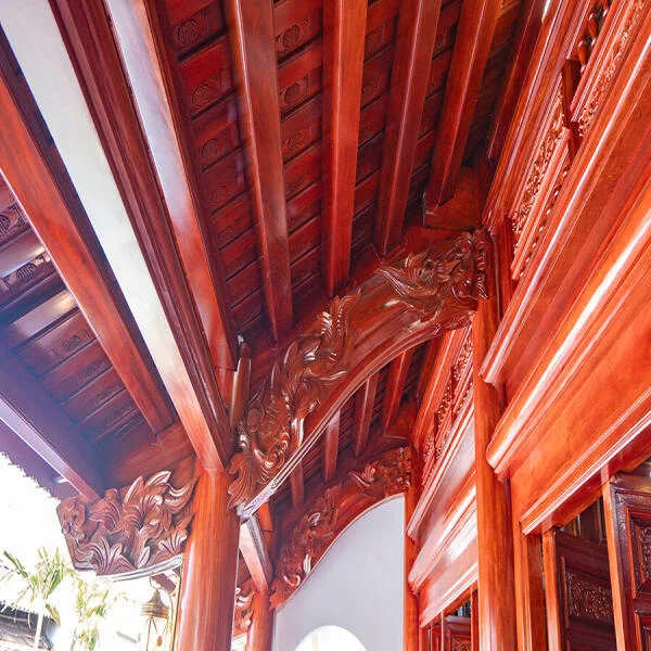 Kẻ hiên nhà gỗ: "Cánh Tay" chịu lực và linh hồn kiến trúc Việt