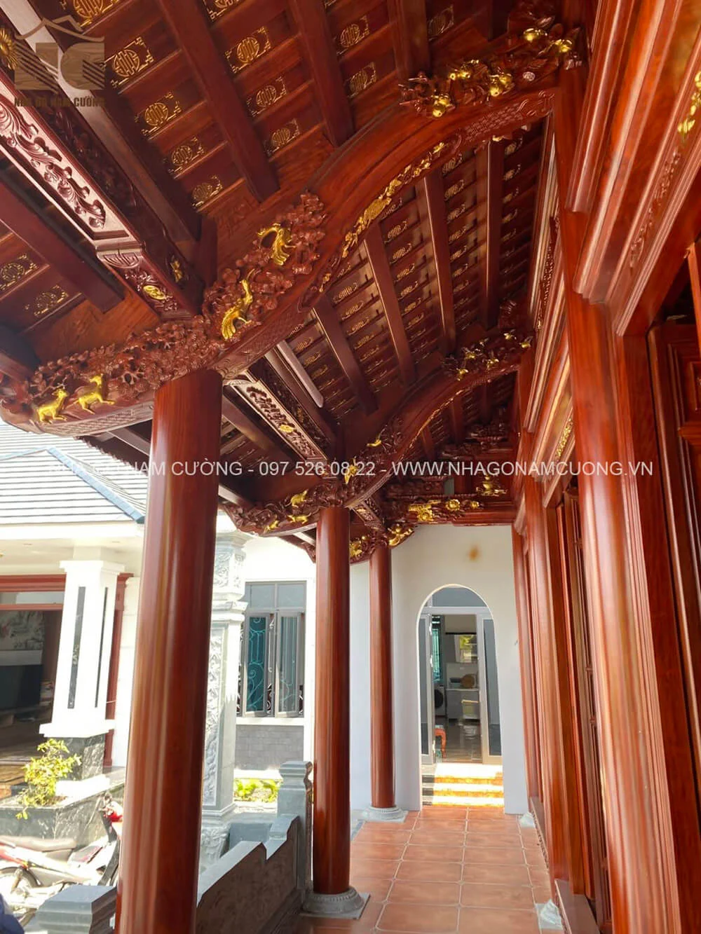 cac-loai-hoa-van-truyen-thong-thuong-gap-trong-nha-go-co-truyen